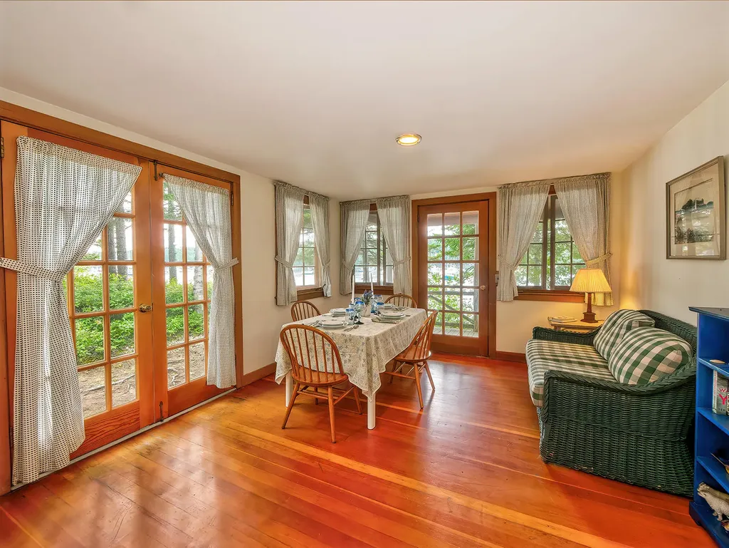 79 Peabody Drive (Northeast Hrb) Mount Desert ME 04662