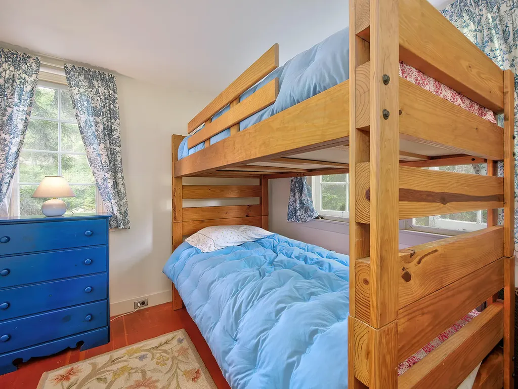 79 Peabody Drive (Northeast Hrb) Mount Desert ME 04662