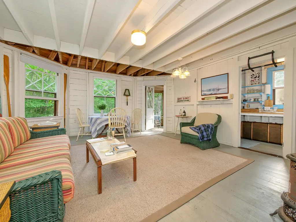 79 Peabody Drive (Northeast Hrb) Mount Desert ME 04662