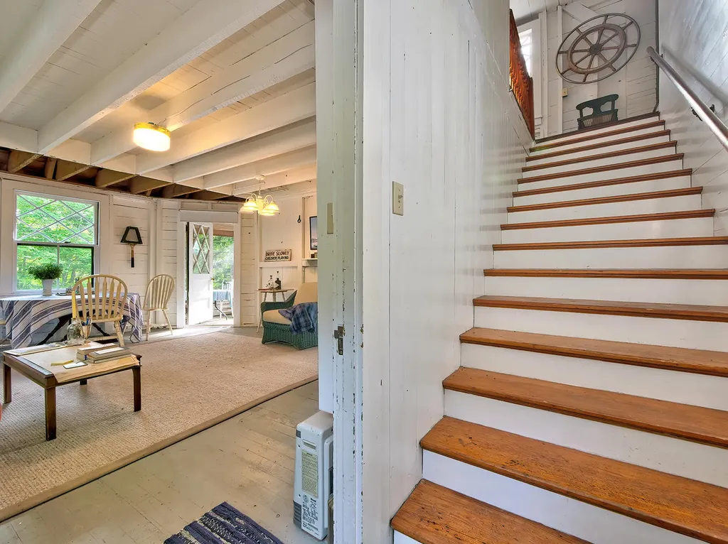 79 Peabody Drive (Northeast Hrb) Mount Desert ME 04662