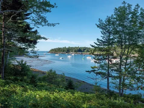 79 Peabody Drive (Northeast Hrb) Mount Desert ME 04662