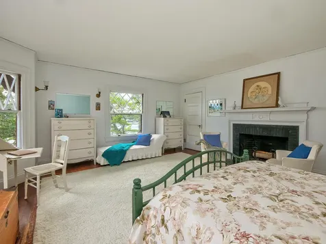 79 Peabody Drive (Northeast Hrb) Mount Desert ME 04662
