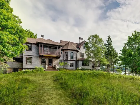 79 Peabody Drive (Northeast Hrb) Mount Desert ME 04662