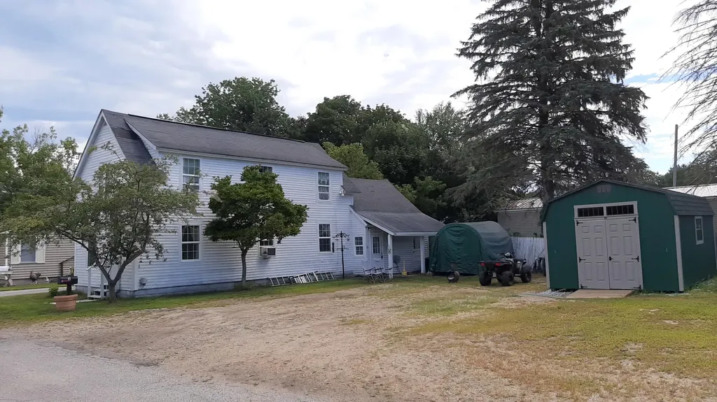 5 Stevens Street Norway ME 04268