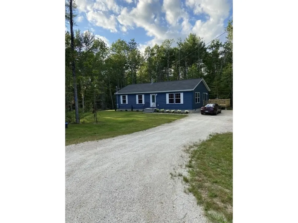 47 Kingfisher Hollow Warren ME 04864