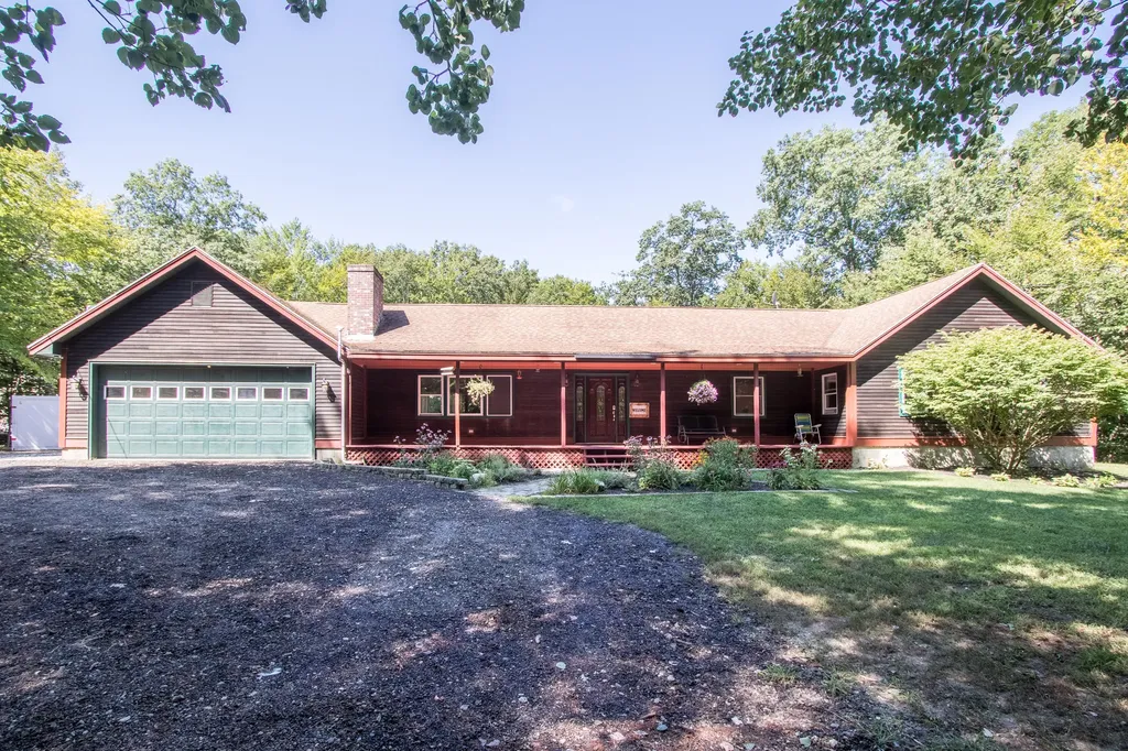 166 Deerfield Road Poland ME 04274