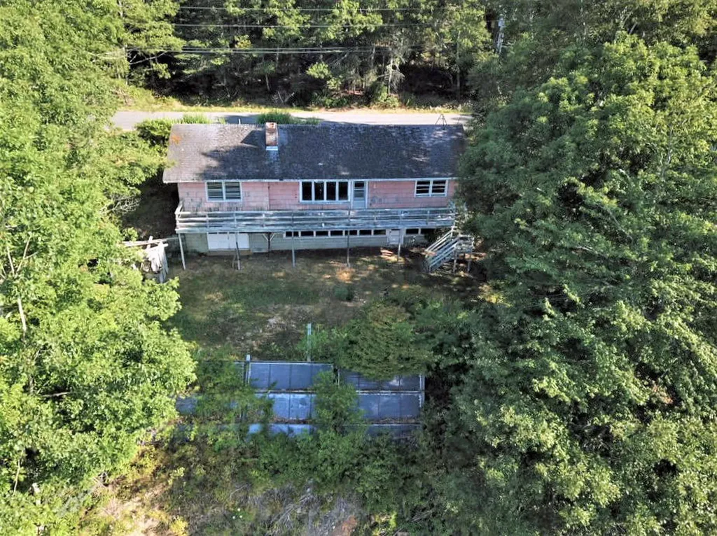 31 Barters Point Road Saint George ME 04860