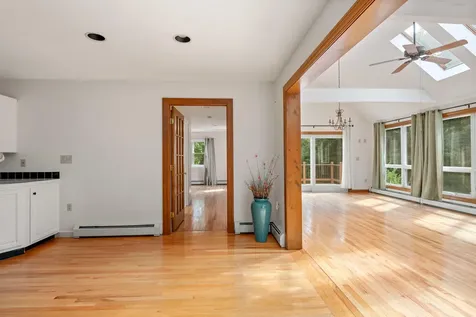 349 Mitchell Road Cape Elizabeth ME 04107