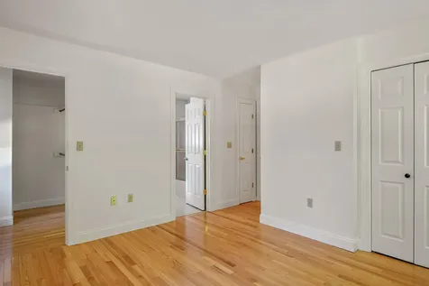 349 Mitchell Road Cape Elizabeth ME 04107