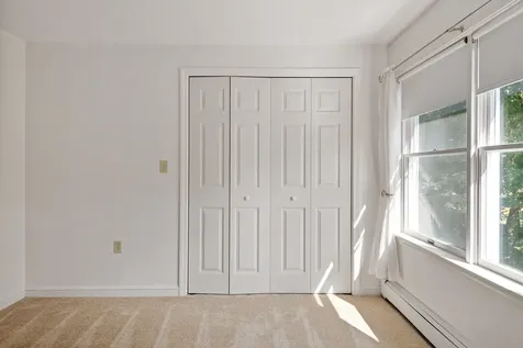 349 Mitchell Road Cape Elizabeth ME 04107