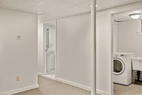 349 Mitchell Road Cape Elizabeth ME 04107