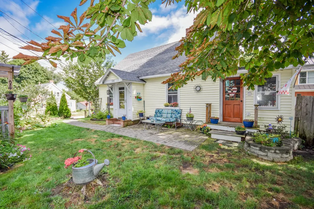 154 Rogers Road Kittery ME 03904