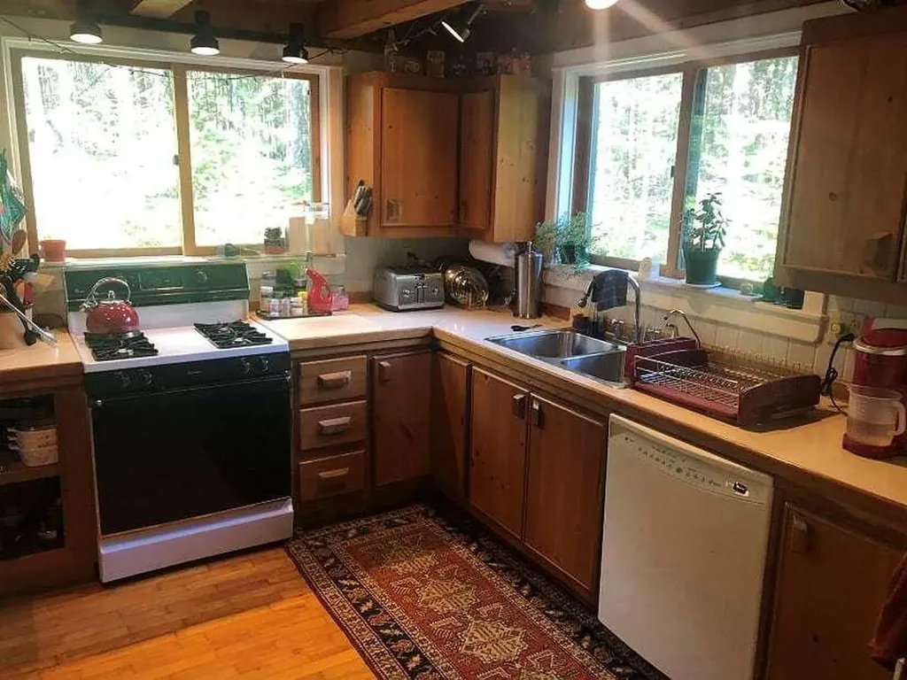 724 East Blue Hill Road Blue Hill ME 04614