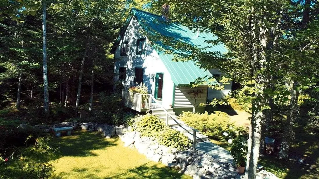 724 East Blue Hill Road Blue Hill ME 04614