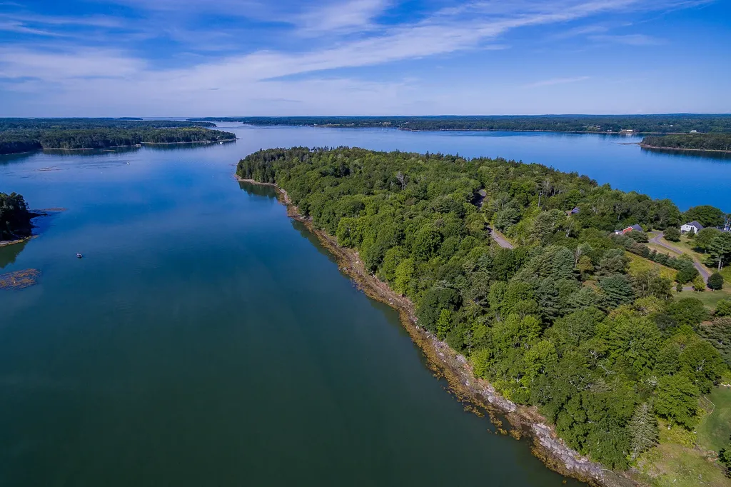 0 Treasure Point Road Saint George ME 04860