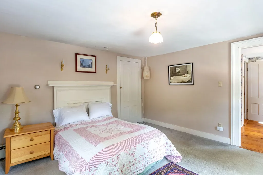77 Federal Street Wiscasset ME 04578