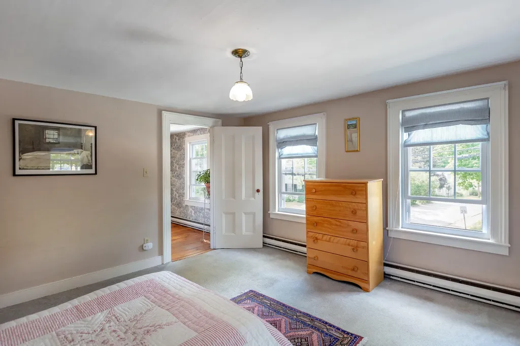 77 Federal Street Wiscasset ME 04578