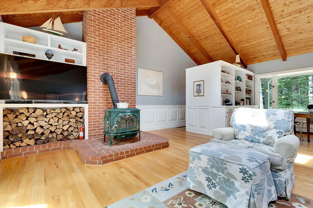 94 Sandy Point Road Yarmouth ME 04096