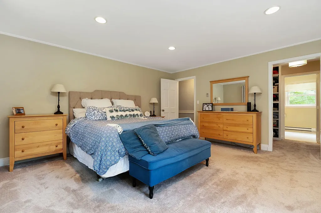 94 Sandy Point Road Yarmouth ME 04096