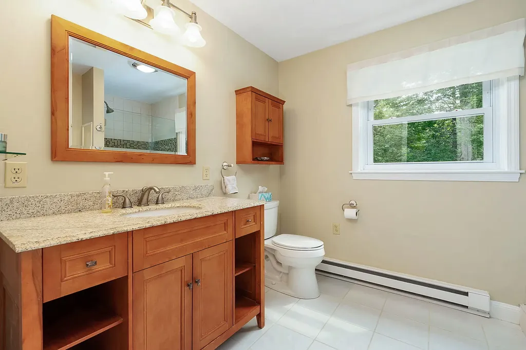 94 Sandy Point Road Yarmouth ME 04096