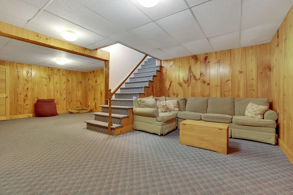 94 Sandy Point Road Yarmouth ME 04096