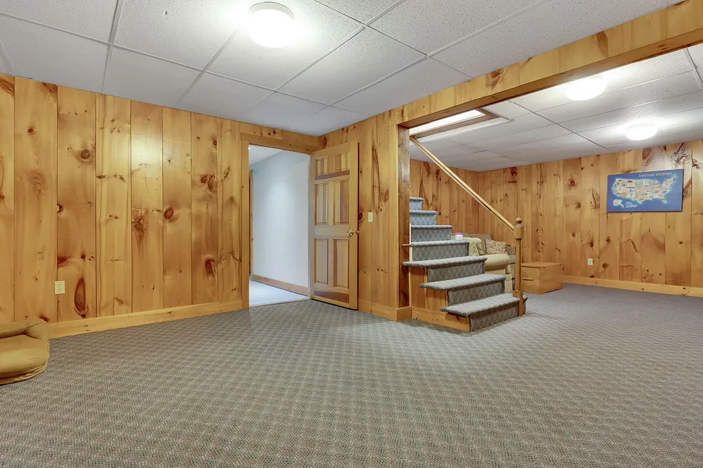 94 Sandy Point Road Yarmouth ME 04096