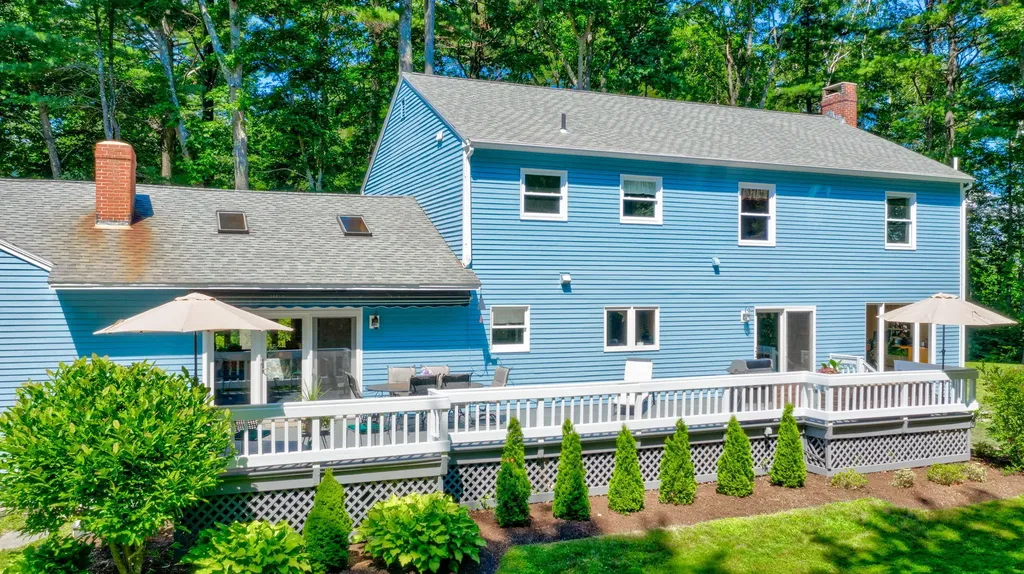 94 Sandy Point Road Yarmouth ME 04096