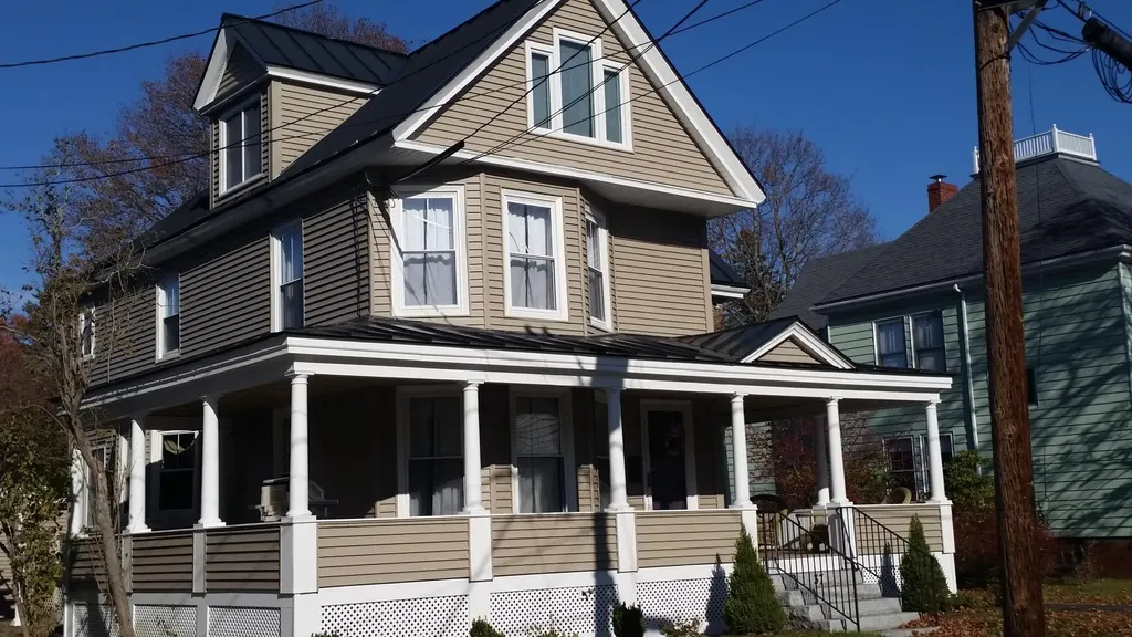 37 Tremont Street Portland ME 04103