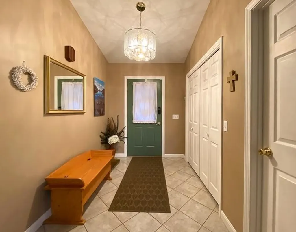 745 Western Avenue Hampden ME 04444