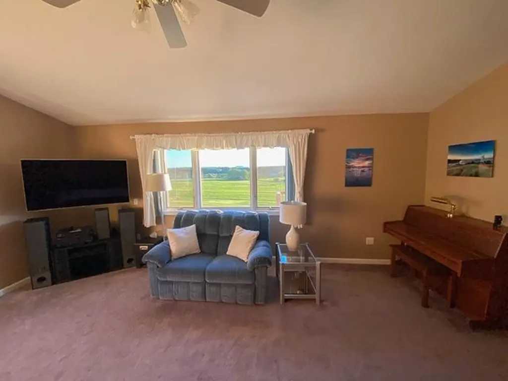 745 Western Avenue Hampden ME 04444