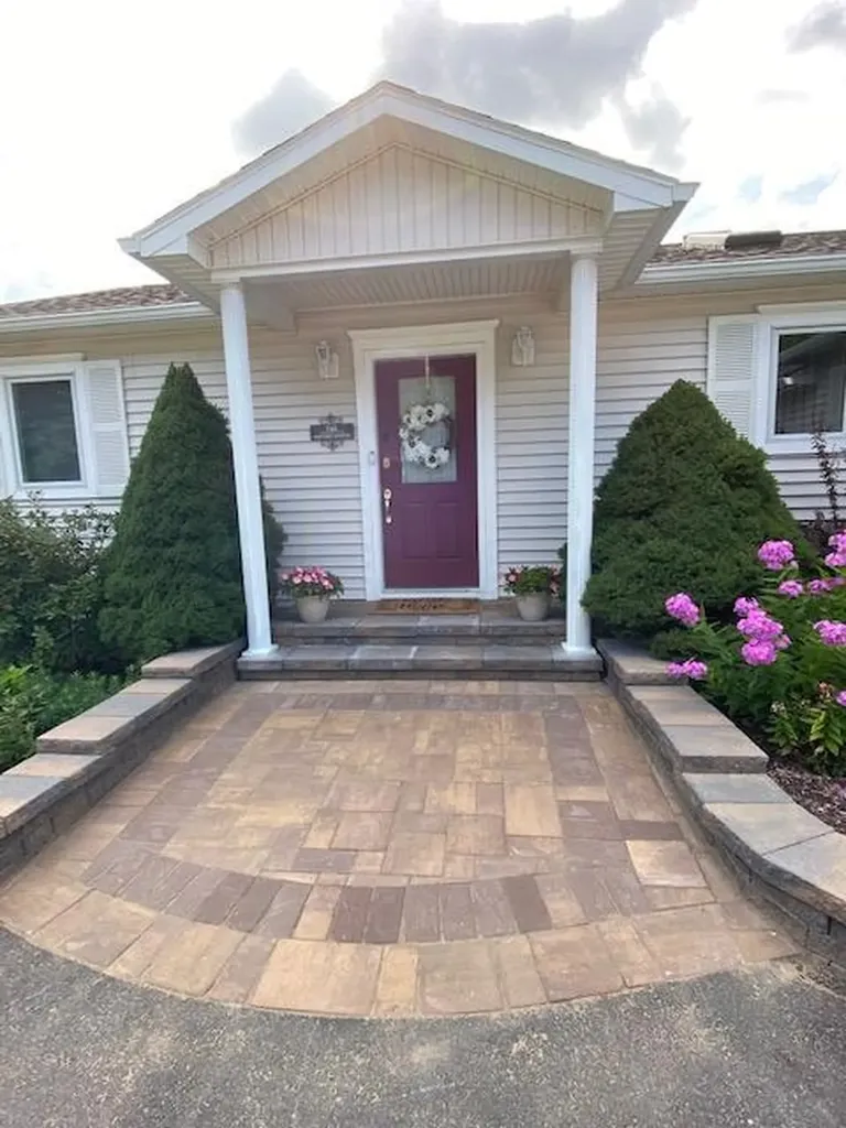 745 Western Avenue Hampden ME 04444