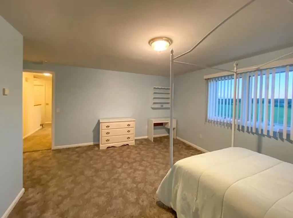 745 Western Avenue Hampden ME 04444