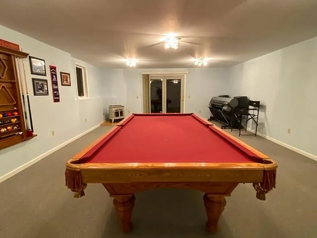 745 Western Avenue Hampden ME 04444