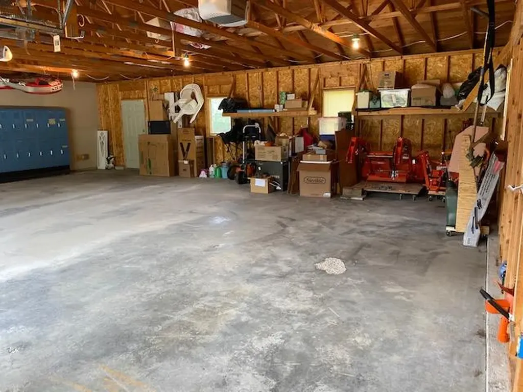 745 Western Avenue Hampden ME 04444