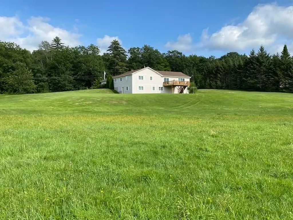 745 Western Avenue Hampden ME 04444