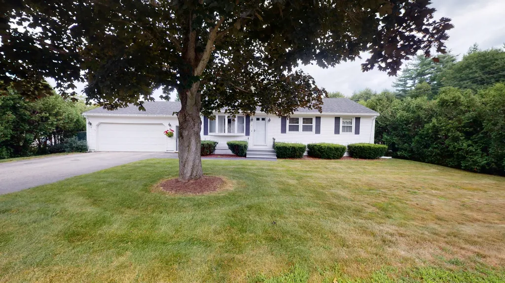 4 Saint Pierre Street Lewiston ME 04240
