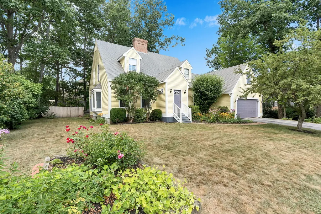 138 Pineloch Drive Portland ME 04103