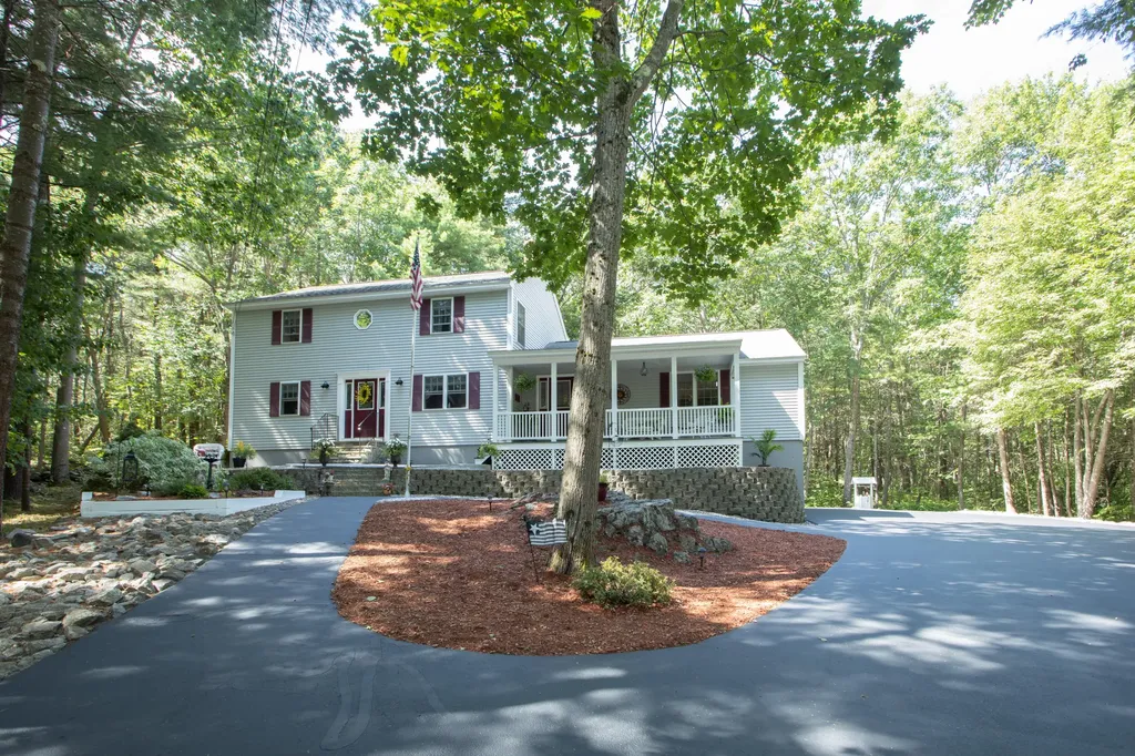 522 Pool Street Biddeford ME 04005