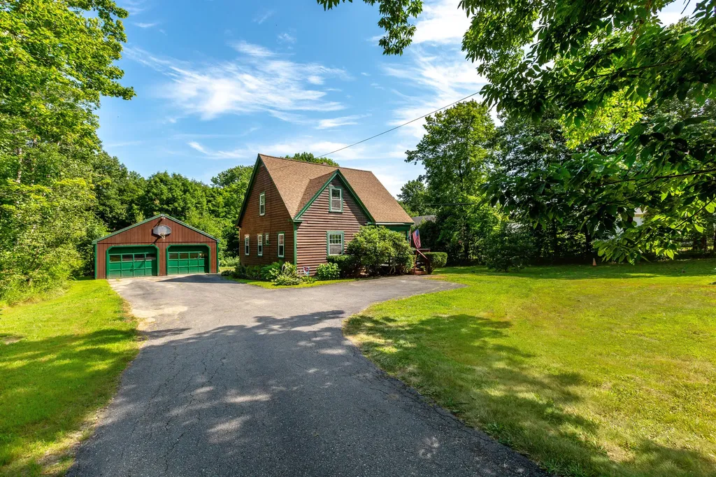 102 Berrys Mill Road West Bath ME 04530