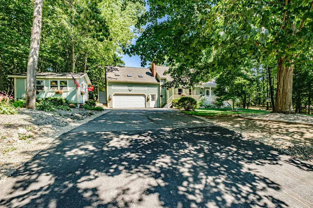 85 Brand Road Windham ME 04062