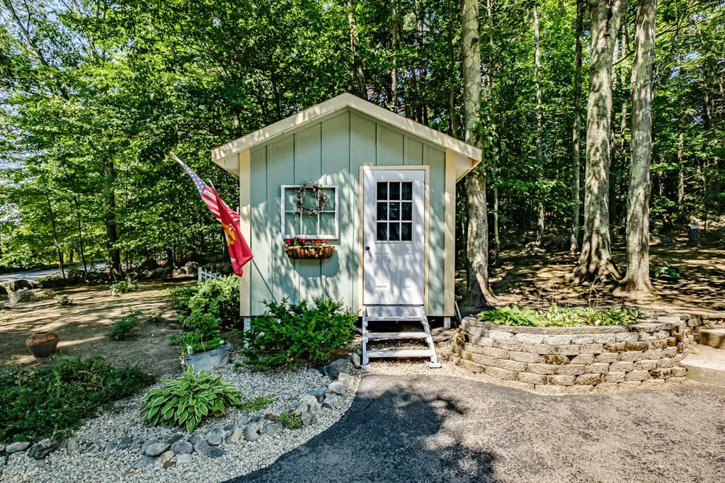 85 Brand Road Windham ME 04062