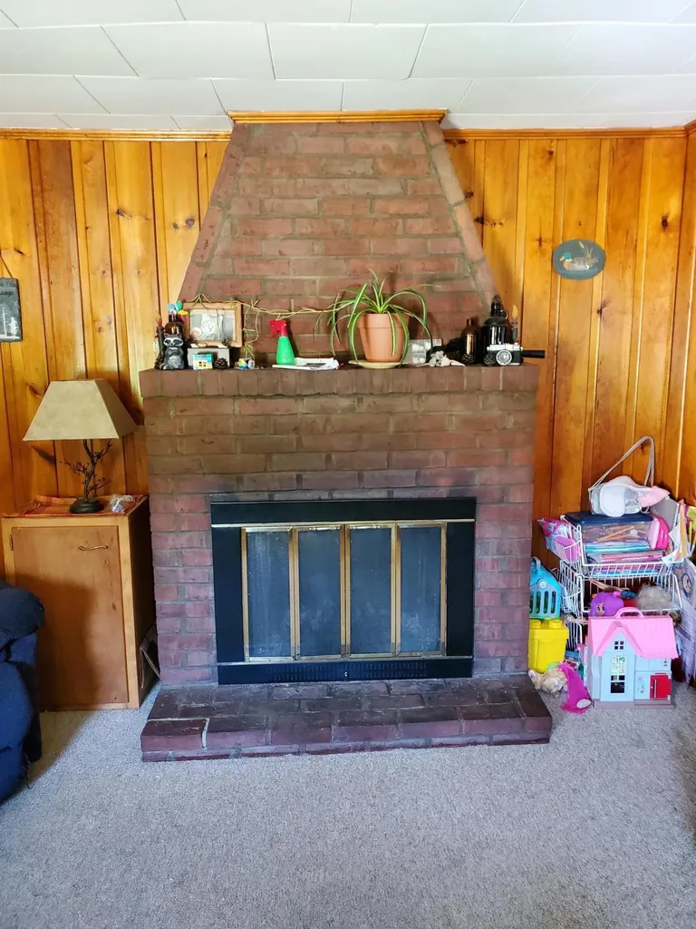 9 Winter Hill Street Kingfield ME 04947
