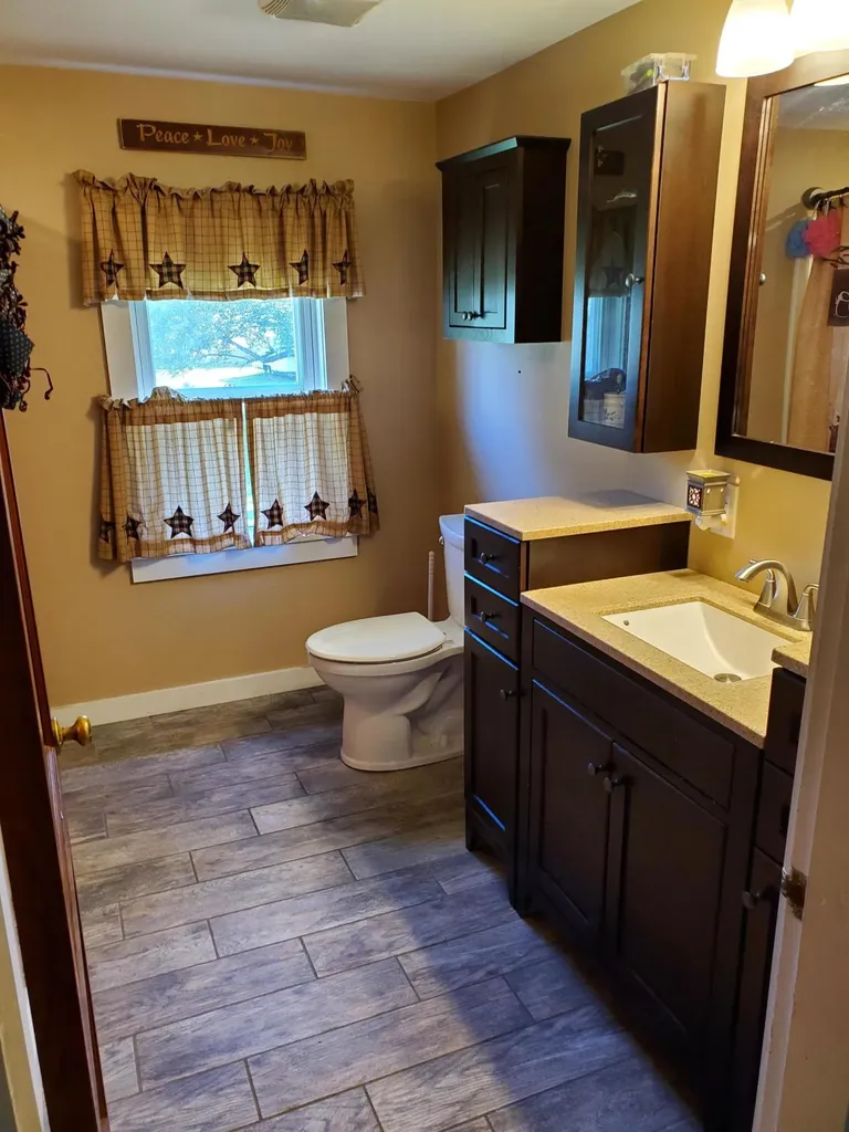 9 Winter Hill Street Kingfield ME 04947