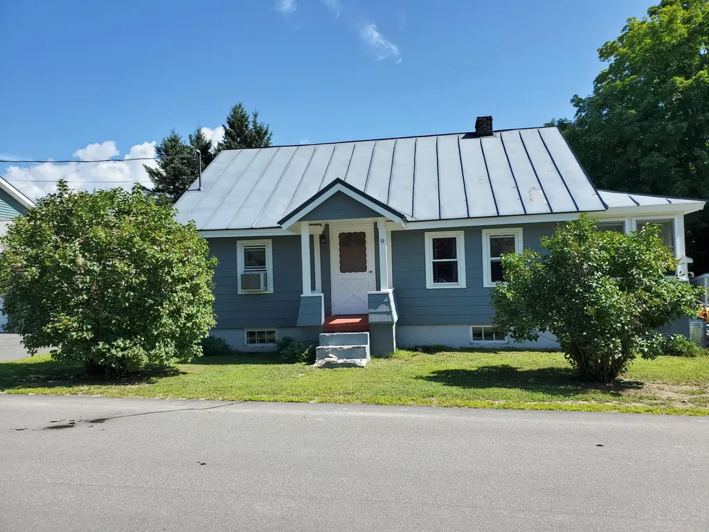 9 Winter Hill Street Kingfield ME 04947