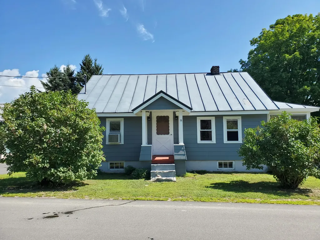 9 Winter Hill Street Kingfield ME 04947