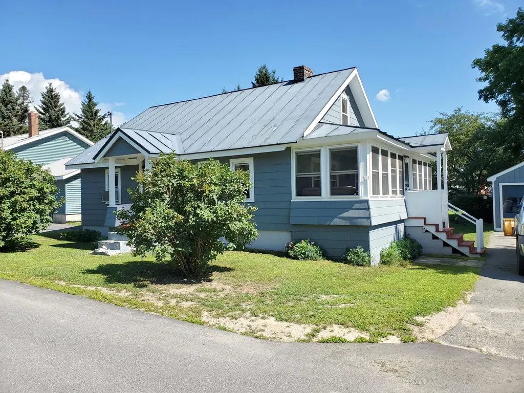 9 Winter Hill Street Kingfield ME 04947