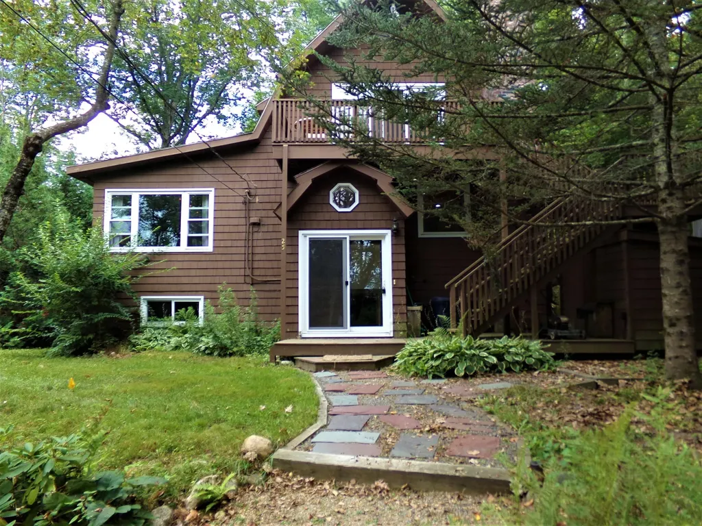 25 Qualey Road Gray ME 04039
