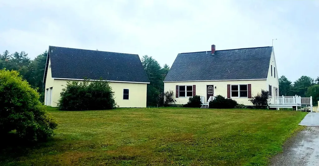 19 Cottage Road Belmont ME 04952