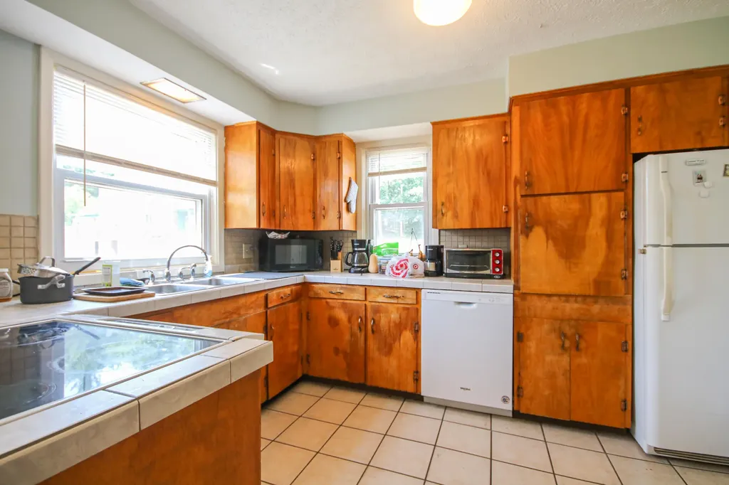 7 Humboldt Street Portland ME 04103
