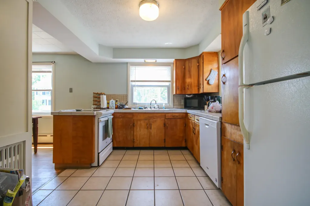 7 Humboldt Street Portland ME 04103